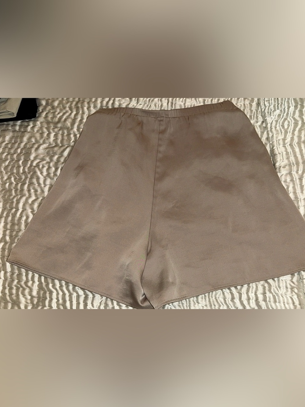 Like New NAP Loungewear Loose Smock Silky Pocket Short Size: Small - Picture 7 of 9